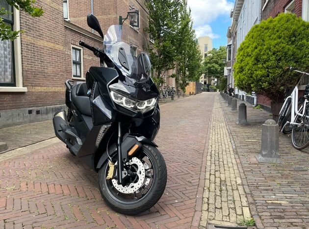 BMW C400GT voorkant