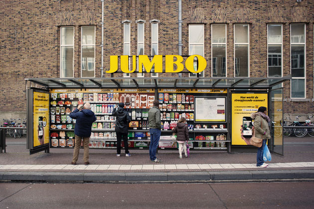 Jumbo opent een tijdelijke supermarkt in een bushokje in Utrecht\n<h1><\/h1>