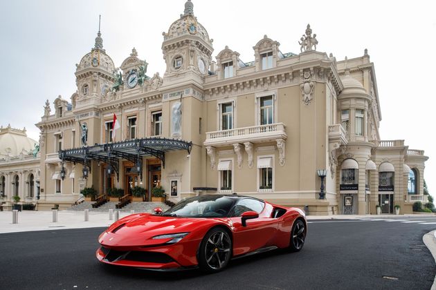 Charles_Leclerc_Monaco_Ferrari_2