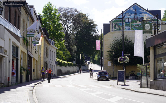 De Cauberg met twee vingers in de neus, blijft leuk zo`n e-bike