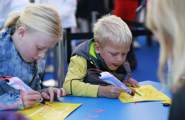 <em>Tekenen met 3D-pen<\/em><em><\/em>