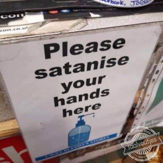 <em>Nummer 3: satanise your hands<\/em>