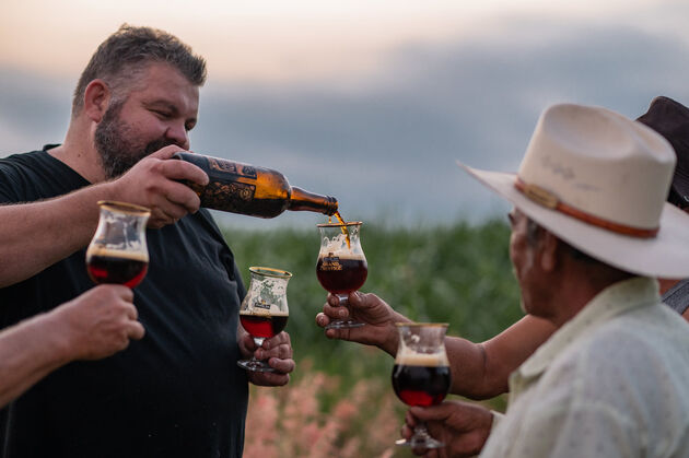 Bierbrouwer Micha Peute met zijn vrienden in Latijns-Amerika