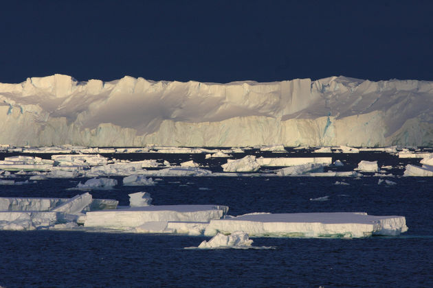 <em>The Totten Ice Shelf. Image: Esmee van Wijk (CSIRO and ACE CRC)<\/em>