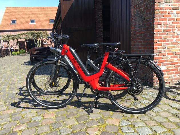 Niet verwonderlijk dat de fiets de Red Dot Design Award 2016 heeft gewonnen, toch?