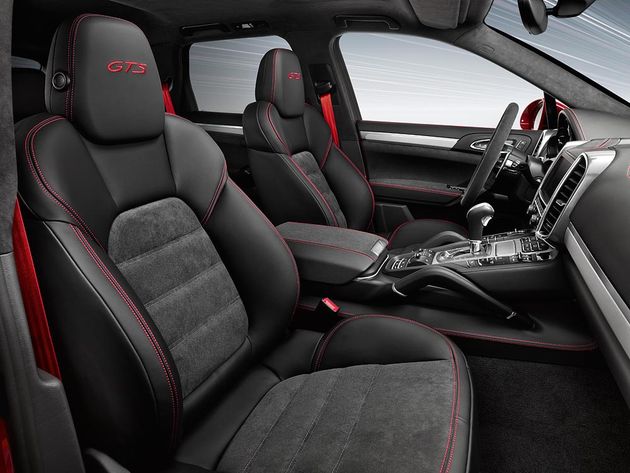 Het interieur van de nieuwe Porsche Cayenne GTS