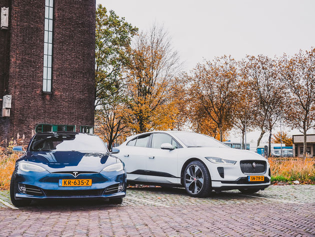 <em>Concurrent Tesla doet het qua verbruik een stuk beter dan de Jaguar I-PACE.<\/em>