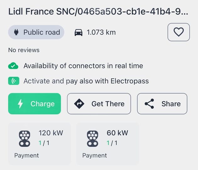 Het gelijk van een Peugeot rijder, op 5 km van de snelweg, Lidl 120 kW, kosten 0,27 per kW.