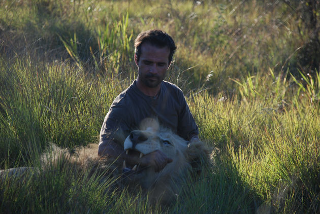 LionWhisperer_005