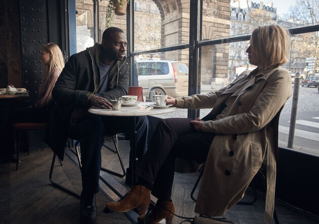 <em>Omar Sy als Assane Diop en Ludvine Sangier als zijn ex-vriendin Claire<\/em>