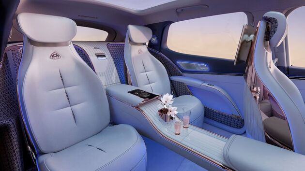 Het interieur van de elektrische Maybach.