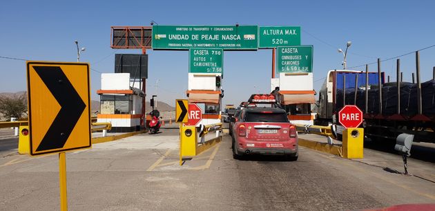 Om door het Nasca tgebied e rijden moet je tol betalen