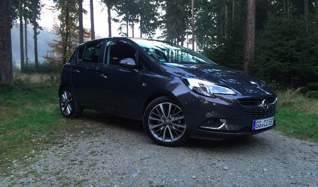 Opel_Corsa_gray