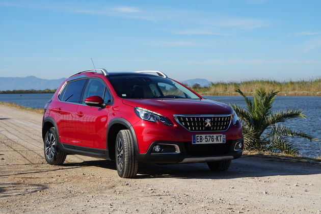 De Peugeot 2008 tussen de bijzondere nautuur en rijstvelden onder Valencia