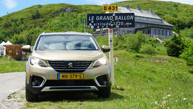 Peugeot 5008 ontmoeting met de Col du Grand Ballon