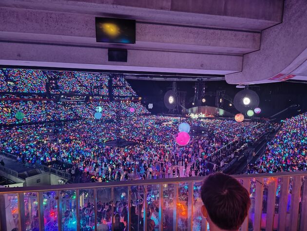 Pixmob Coldplay regenboog