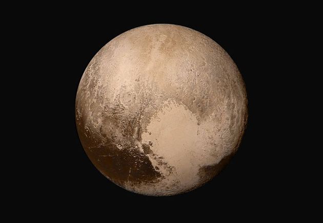 pluto-globale afbeelding in ware kleur