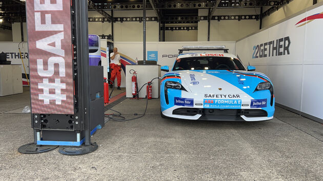 Safetycar Formula E, een Porsche