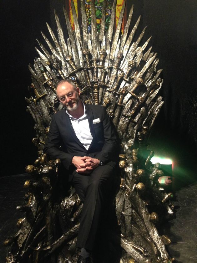 ser-davos-iron-throne