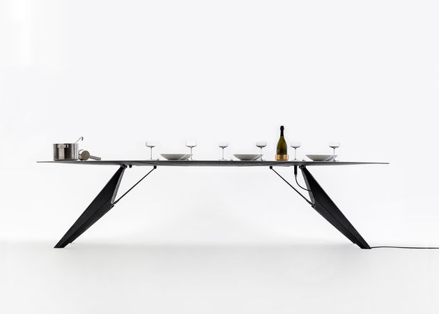 SmartSlab-Table-by-Kram-Weisshaar-for-Iris-Ceramica-dezeen-1568-3