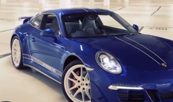 video-nieuw-model-porsche-met-hulp-faceb.jpg