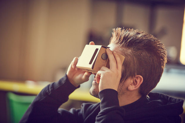 VR: je hebt alleen je smartphone en de juiste bril nodig