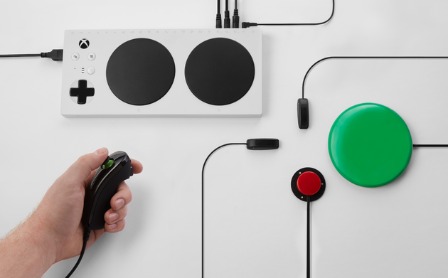 <i>De Xbox Adaptive Controller</i>